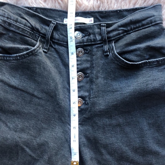 Levi’s Mile High Cropped Wide Leg Jeans - Picture 7 of 15